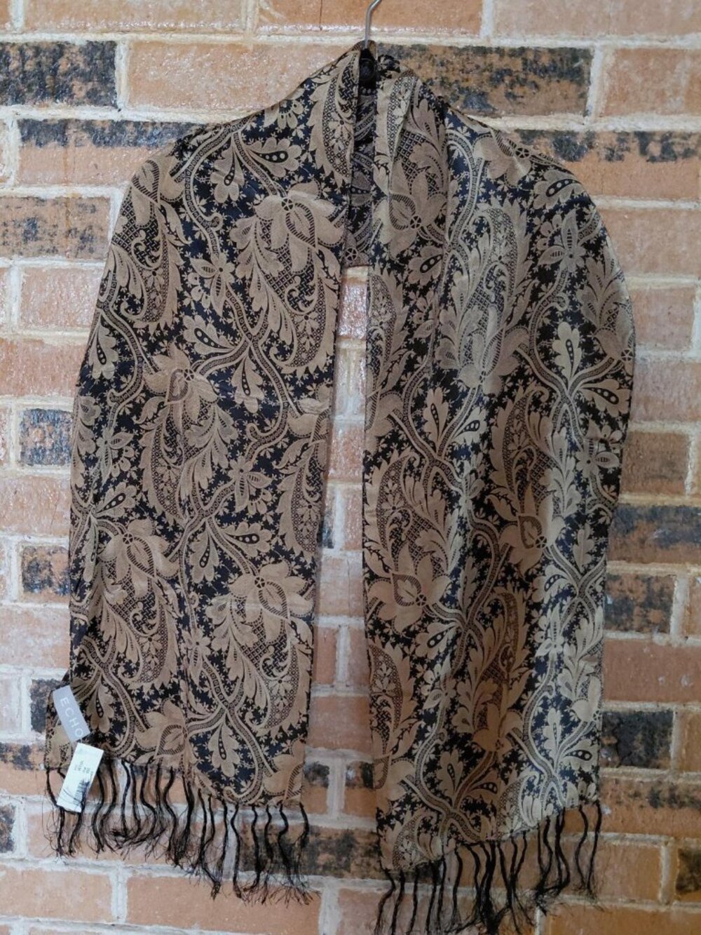 NWT Echo Black/Gold Silk Rectangle Scarf